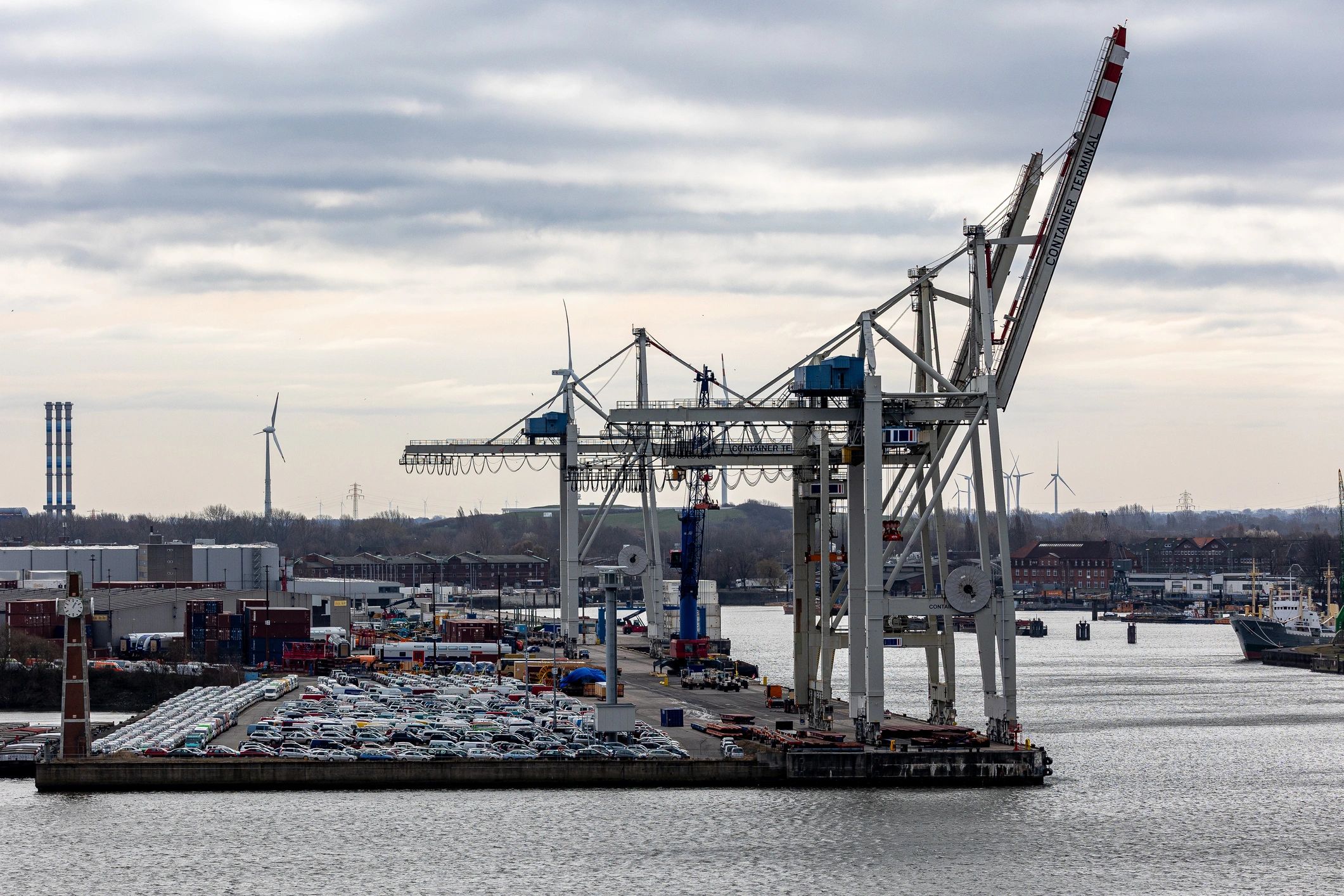 Container port supporting international freight operations